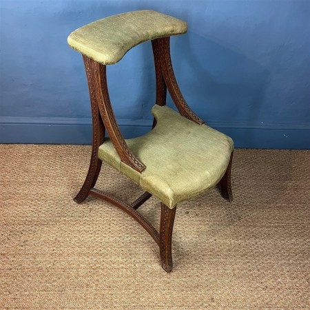 http://www.macintoshantiques.co.uk/web/images/stock4250-4300/smart_thumbs/ma4255 c_thumb_medium0_450.jpg